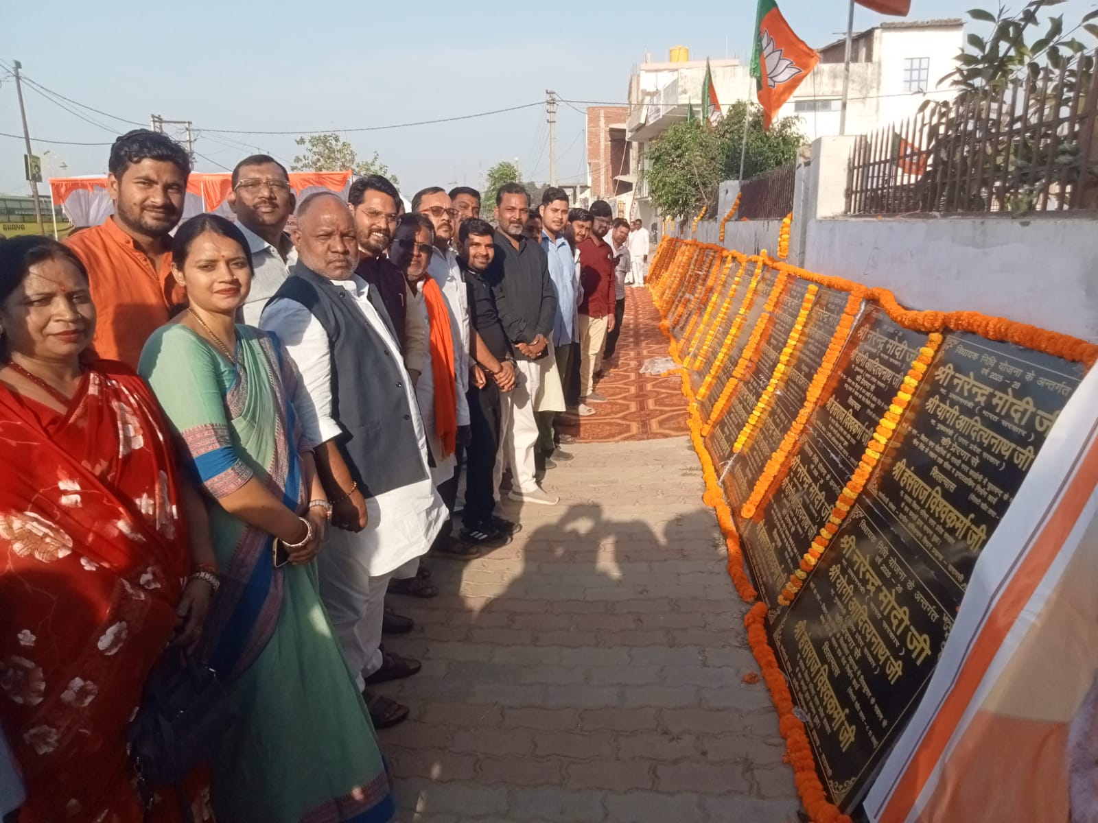 एमएलसी व भाजपा जिलाध्यक्ष हंसराज विश्वकर्मा ने किया ₹4.07 करोड़ के 50 विकास कार्यों का शिलान्यास व लोकार्पण