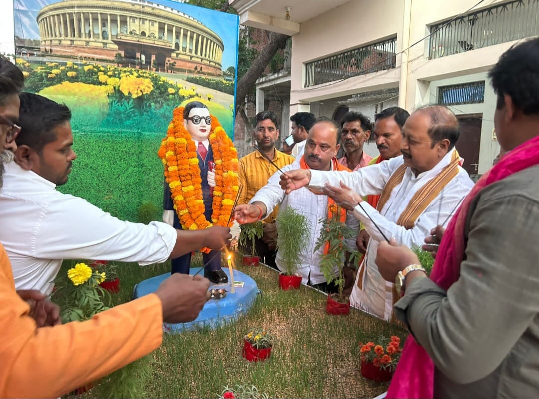 डॉ. भीमराव अम्बेडकर की 135वीं जयंती पर स्वच्छता एवं दीपोत्सव अभियान आयोजित